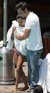 Eva Longoria feet photo thumbnail