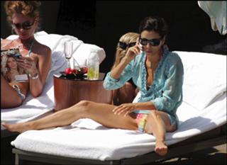 Eva Longoria feet photo thumbnail
