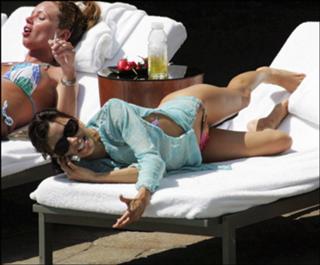 Eva Longoria feet photo thumbnail