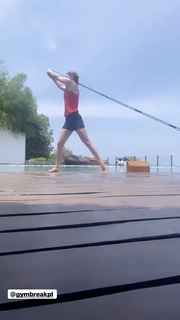 Joanna Jablczynska feet photo thumbnail