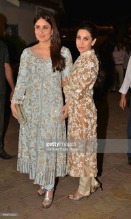 Karisma Kapoor feet photo thumbnail