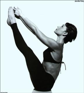 Jennifer Grey feet photo 3