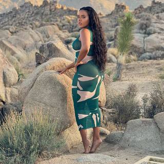 Angela Simmons feet photo thumbnail