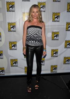 Rebecca Romijn feet photo thumbnail