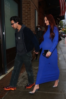 Sophie Turner feet photo thumbnail