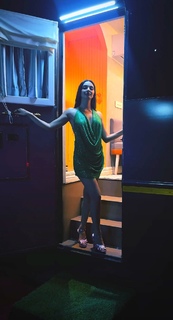 Kiara Advani feet photo thumbnail