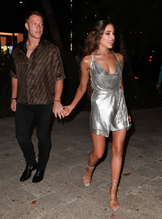 Olivia Culpo feet photo thumbnail