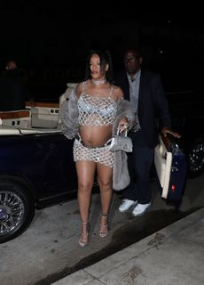 Rihanna feet photo thumbnail