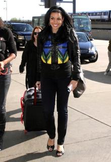 Jordin Sparks feet photo thumbnail