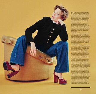 Léa Seydoux feet photo thumbnail