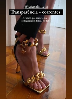 Juliana Salimeni feet photo thumbnail