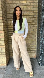 Rochelle Humes feet photo thumbnail