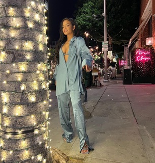 Christina Milian feet photo thumbnail