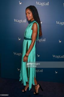 Naomie Harris feet photo thumbnail