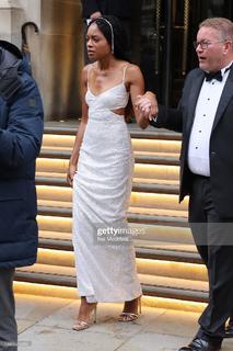 Naomie Harris feet photo thumbnail