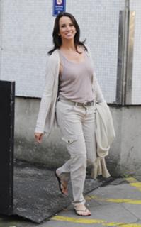 Andrea McLean feet photo thumbnail