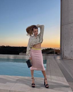 Xenia Tchoumitcheva feet photo thumbnail