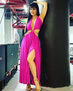 Maribel Guardia feet photo thumbnail