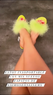 Tania Rincón feet photo thumbnail