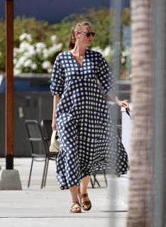 Maria Sharapova feet photo thumbnail