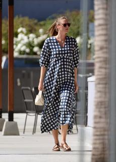 Maria Sharapova feet photo thumbnail