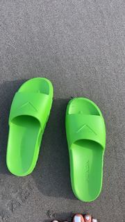 Tana Mongeau feet photo thumbnail