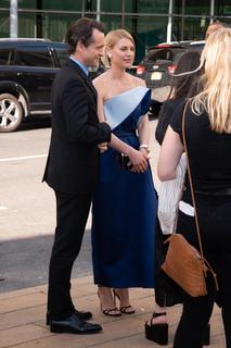 Claire Danes feet photo thumbnail