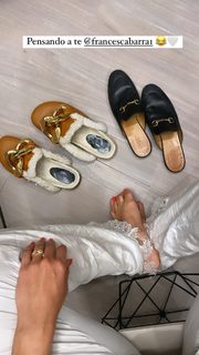 Caterina Balivo feet photo thumbnail