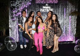 Becky G feet photo thumbnail