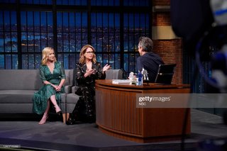 Angela Kinsey feet photo thumbnail