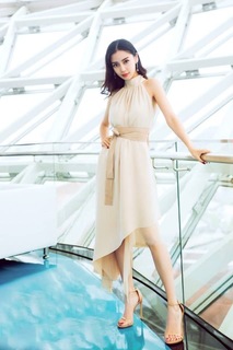Angelababy feet photo thumbnail