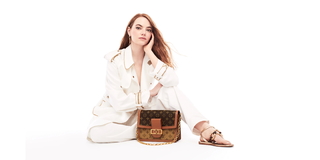 Emma Stone feet photo thumbnail