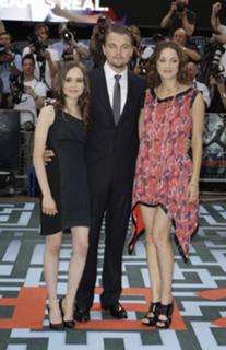 Marion Cotillard feet photo thumbnail