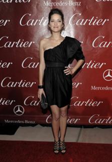 Marion Cotillard feet photo thumbnail