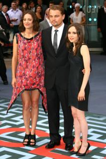 Marion Cotillard feet photo thumbnail
