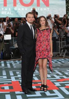 Marion Cotillard feet photo thumbnail