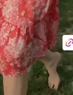 Paulina Sykut feet photo thumbnail