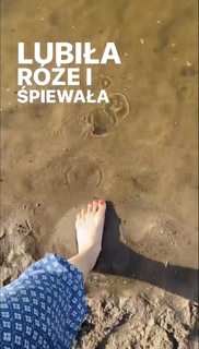 Joanna Jablczynska feet photo thumbnail