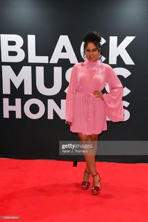 Angela Yee feet photo thumbnail