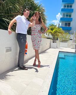 Kelly Bensimon feet photo thumbnail