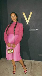 Leona Lewis feet photo 3