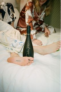 Cara Delevingne feet photo thumbnail