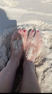 Franciely Freduzeski feet photo thumbnail
