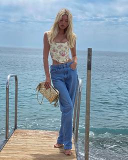 Elsa Hosk feet photo thumbnail