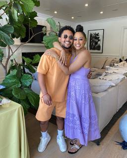Tia Mowry feet photo thumbnail