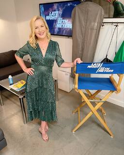 Angela Kinsey feet photo thumbnail