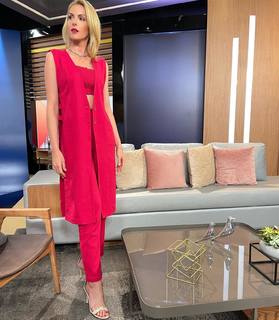 Ana Hickmann feet photo thumbnail