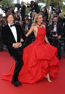 Diane Kruger feet photo thumbnail