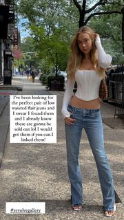 Alexis Ren feet photo thumbnail