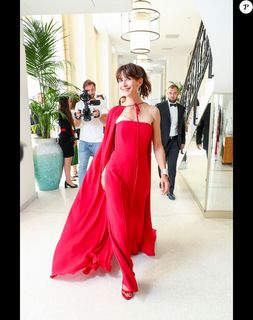 Sophie Marceau feet photo thumbnail